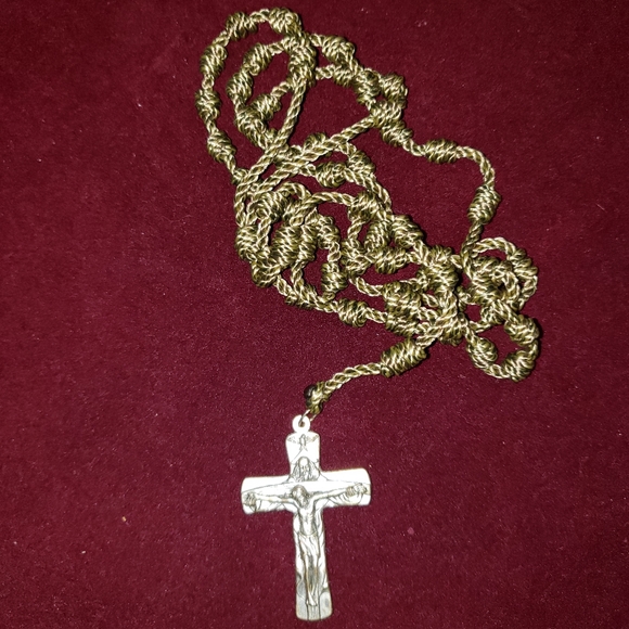 lionlines Other - NWOT ... Handmade rosary necklace